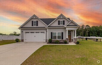 Building Photo - SPACIOUS 4 Bedroom | 2.5 Bathroom in Stone...