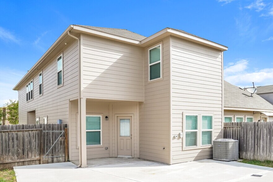 Building Photo - 5109 Caldera Ct