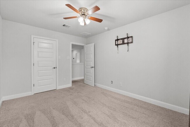 Building Photo - 4207 W Bayou Maison Cir