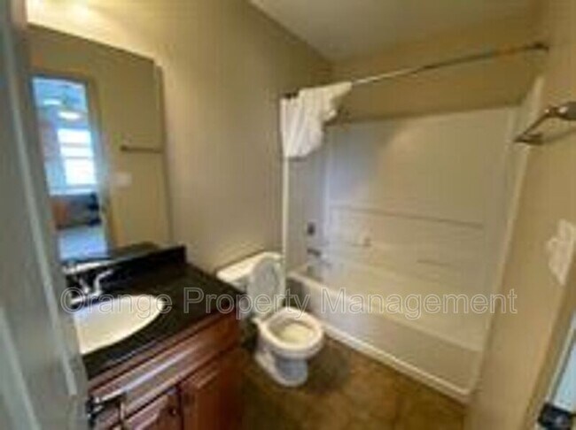 Building Photo - 1621 Muscovy Wy