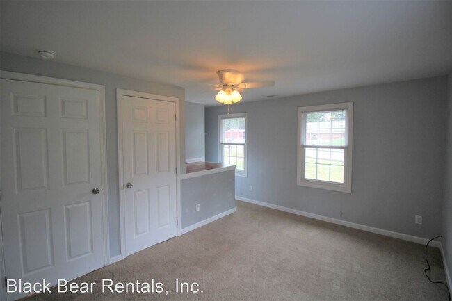 Building Photo - 1 br, 2 bath House - 424 Deaverview Road