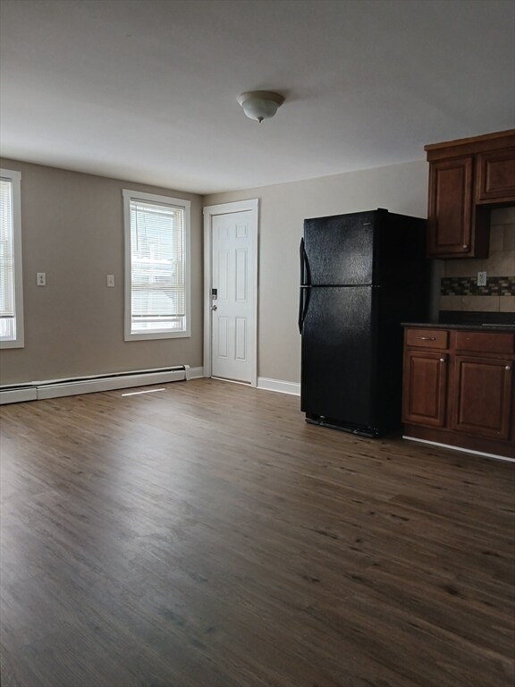 Building Photo - 229 State St