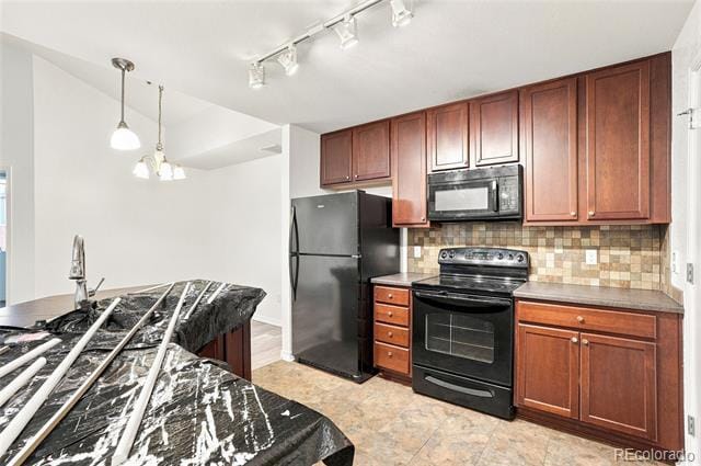 Building Photo - 804 Summer Hawk Dr