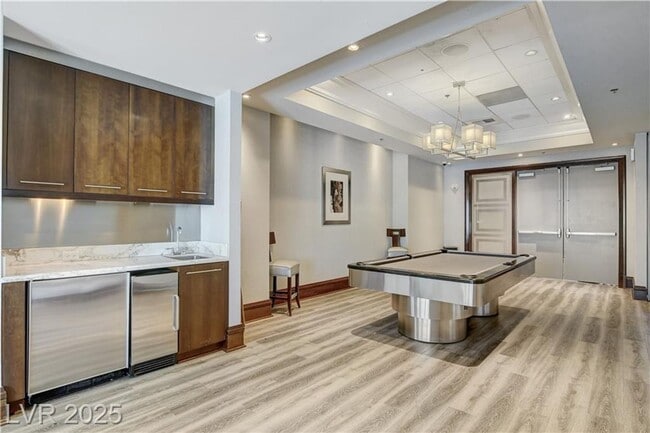Building Photo - Luxury High-Rise Living at SKY | 29th Floo...