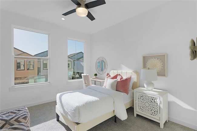 Building Photo - 2931 El Fenice Ln