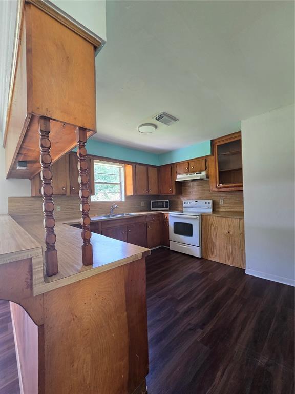 Building Photo - 505 Mable St