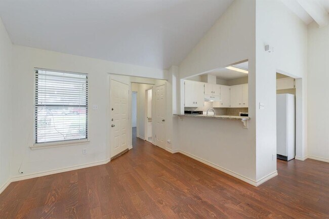 Building Photo - 1802 Rawhide Dr