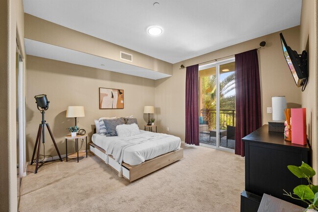 Building Photo - 8211 Station Village Ln