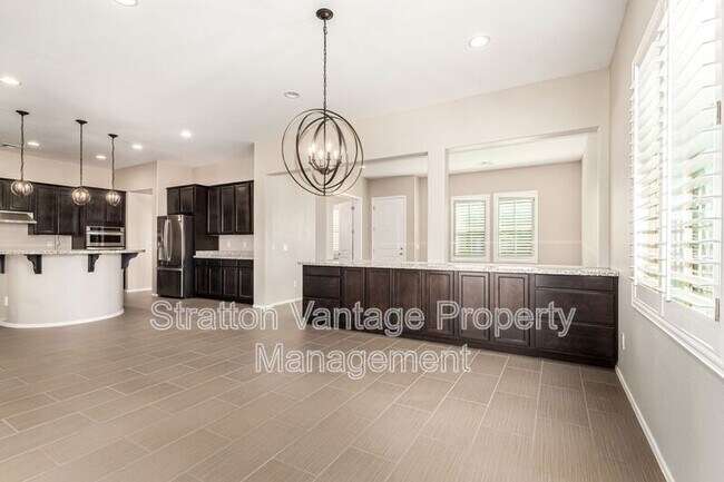 Building Photo - 21004 E Sunset Dr