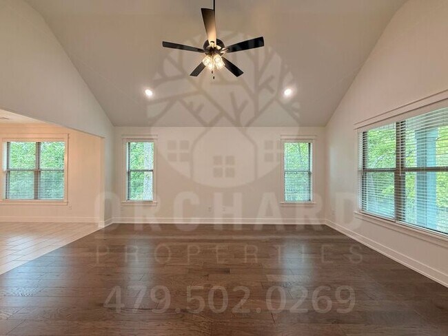 Building Photo - Bella Vista Single-Family Home- 2 Bed/ 2 Bath with Hobby Room- Beautiful Chase Plan