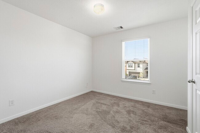 Building Photo - 20123 Little Cub Ln