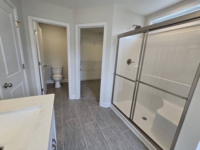 Building Photo - 463 Jackson Pond Dr