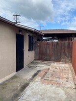 Building Photo - 3065 1/2 Logan Ave