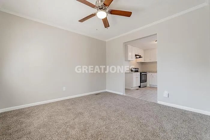 Building Photo - 1205 Widgean Dr