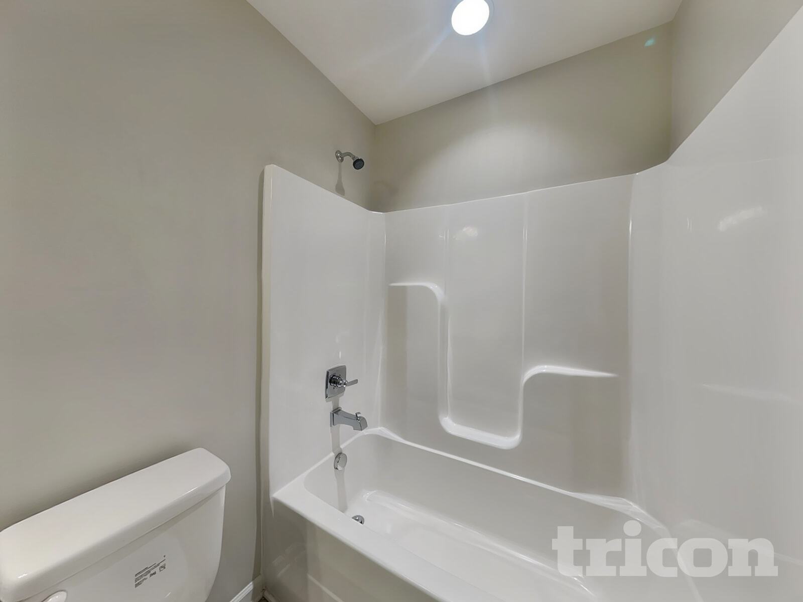 Building Photo - 406 Riverwood Ct