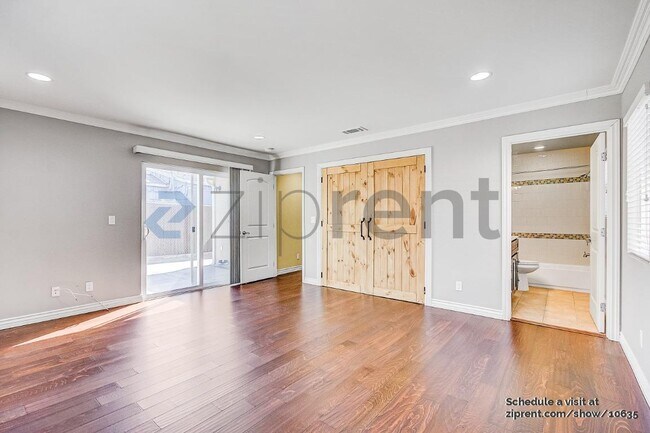 Building Photo - 4619 165th St