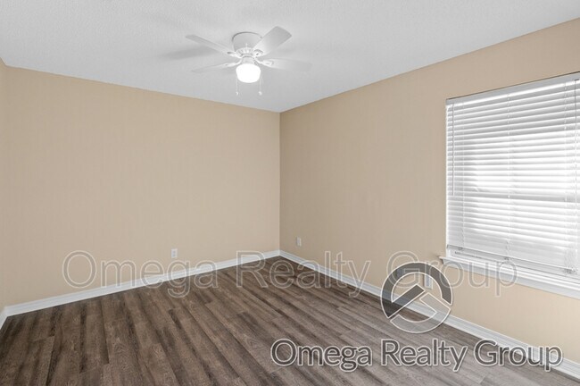 Building Photo - 519 Kimberly Dr