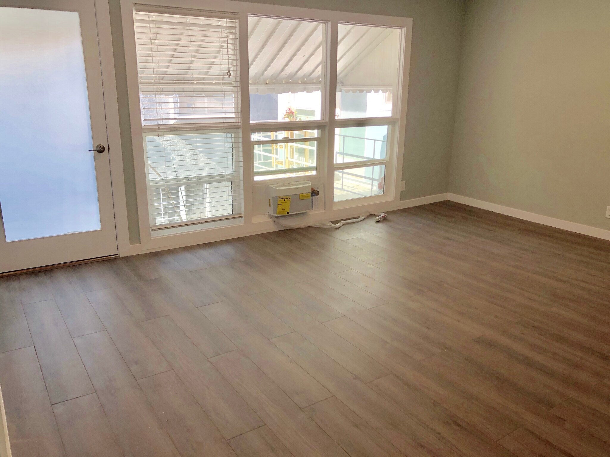 Building Photo - 1139 S Corning St