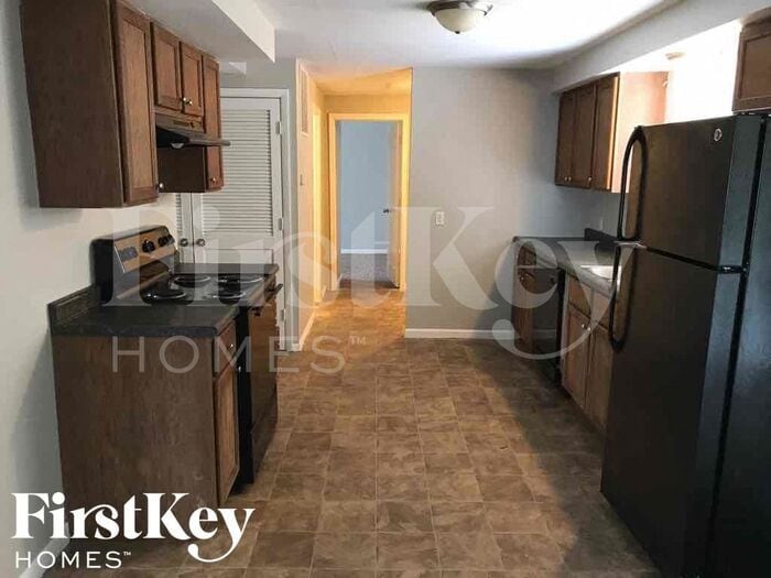 Building Photo - 10153 Lawnhaven Dr