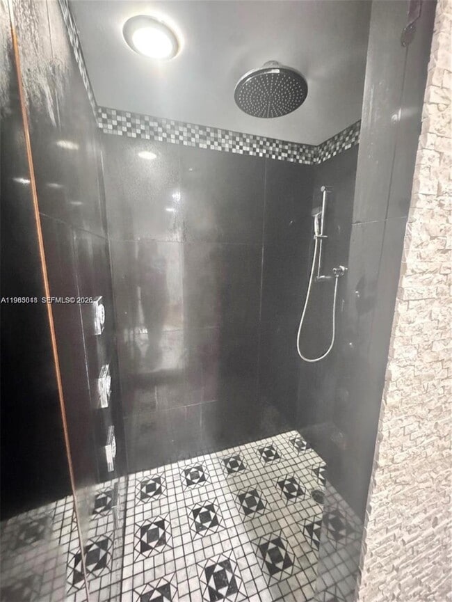 Building Photo - 3994 Estepona Ave