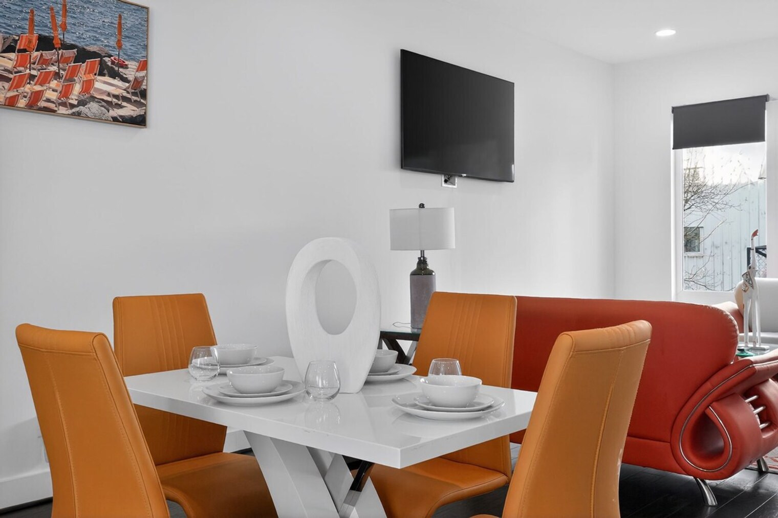 Building Photo - 1680 Memorial Dr SE