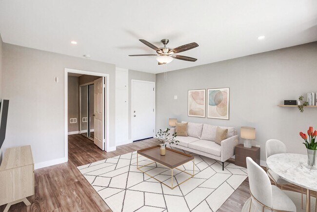 Interior Photo - The Irving