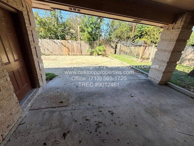 Building Photo - 12514 Safeguard St