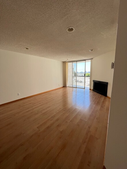 The Living Space - 8530 Holloway Dr