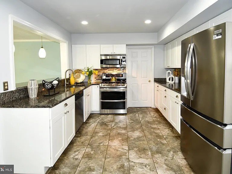 Building Photo - 3306 Moreland Pl