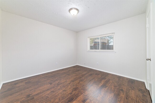 Building Photo - 7914 Tamayo Dr