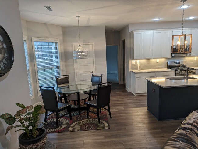 Building Photo - 12512 Shiloh Vly Ln