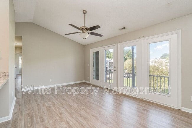 Building Photo - 6165 Meadow Rose Ln