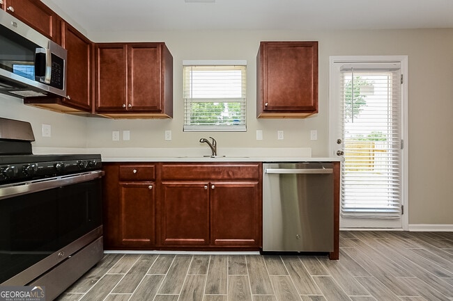 Building Photo - 11116 Shadow Creek Terrace