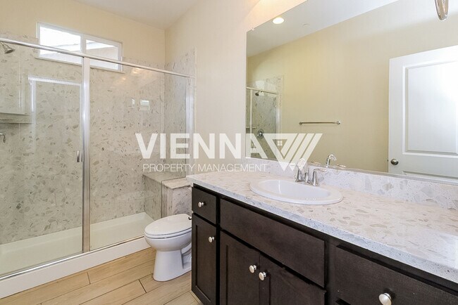 Building Photo - 12702 Thornberg Way