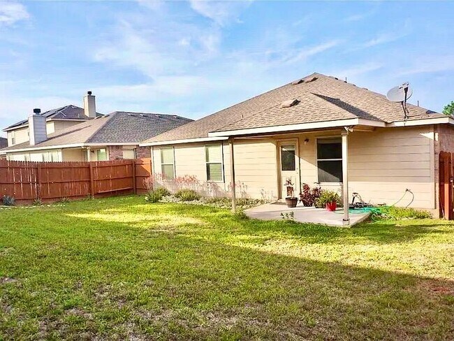Building Photo - 5617 Adair Dr