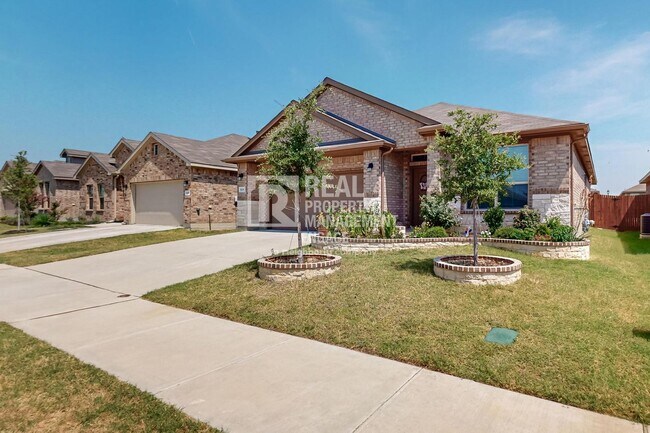 Building Photo - Gorgeous 3 Bedroom Home with Appliances Available for Rent in Haslet, TX!