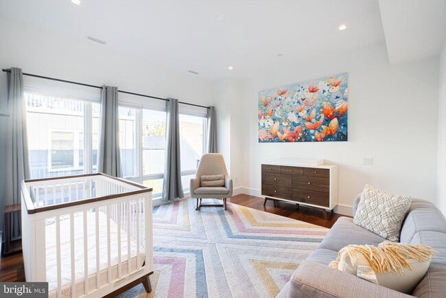 Building Photo - 815 S 20th St