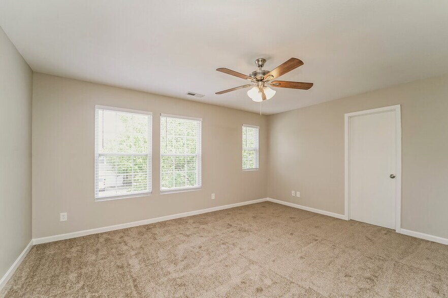 Building Photo - 7307 Mitzi Deborah Dr