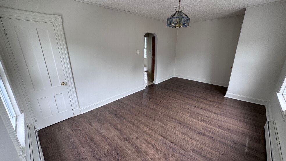 Building Photo - 63 Sylvan Ave