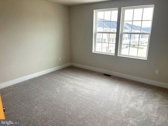 Building Photo - 7618 Johnnycake Rd