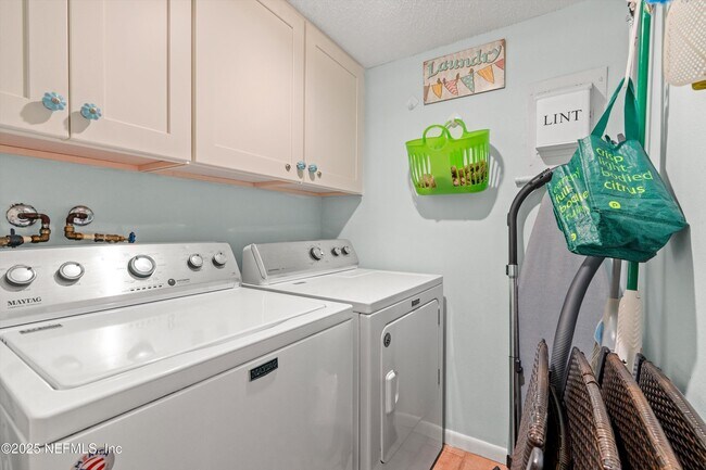 Building Photo - 6300-6A1A Jimmy Buffett Mem Hwy