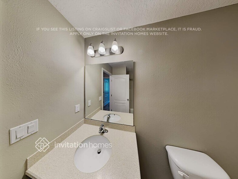 Building Photo - 372 Sunshine Dr