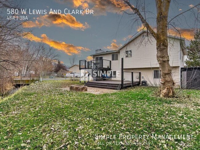 Building Photo - 580 W Lewis And Clark Cir