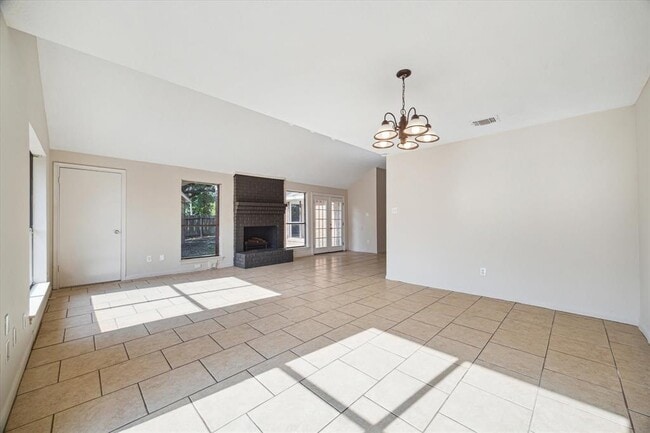 Building Photo - 2302 Bright Meadows Dr