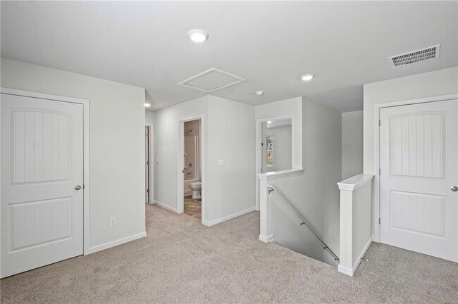 Building Photo - 77 Grv Spgs Ct