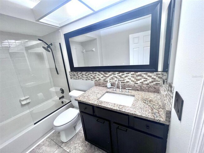 Building Photo - 7828 Hardwick Dr