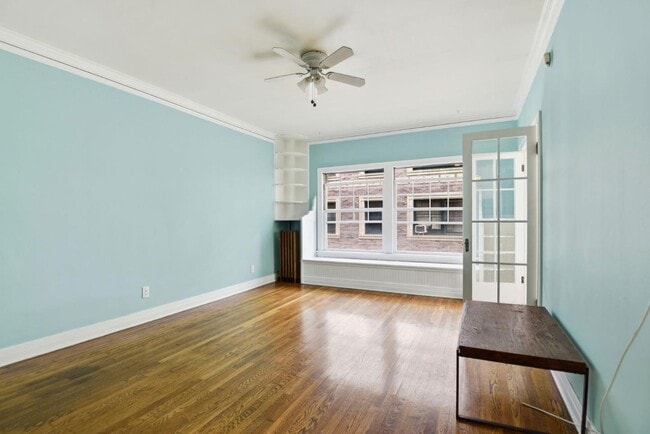 Building Photo - 2121 James M Wood Blvd