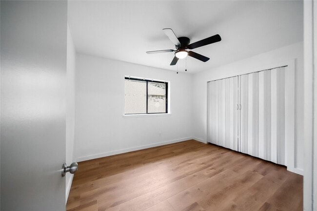 Building Photo - 1637 Stroud Ln