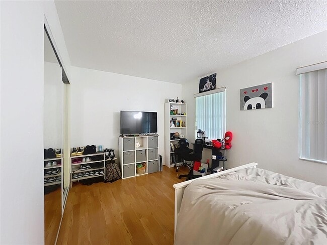 Building Photo - 272 Florida Pkwy