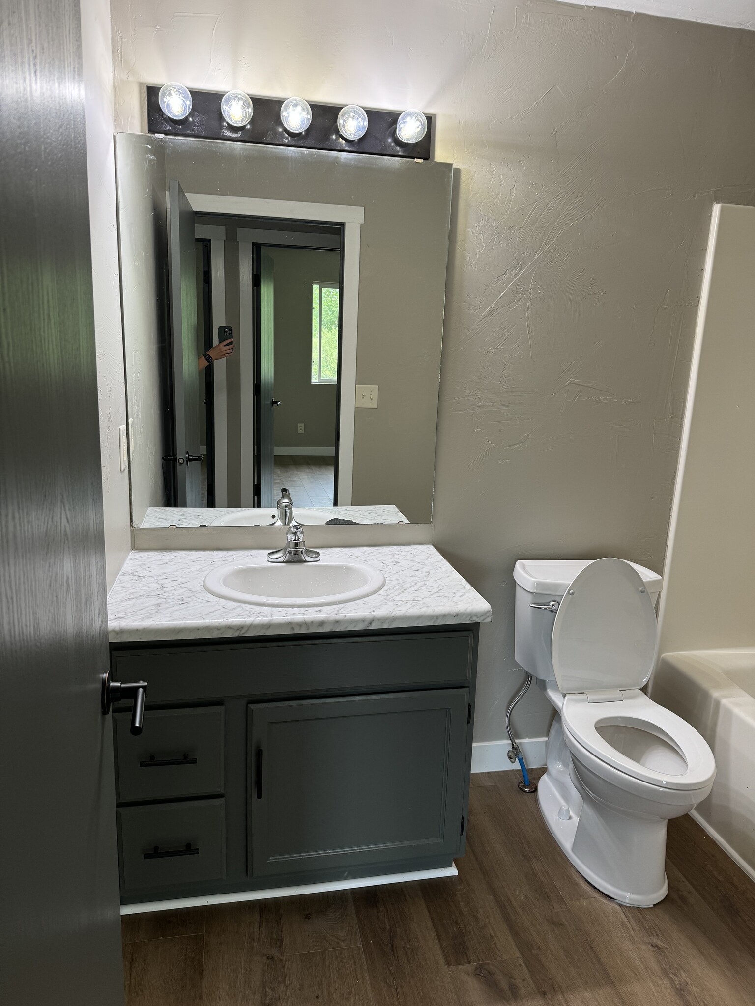 Building Photo - 1941 S 35th St